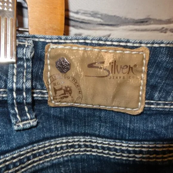 Silver Jeans Co Suki Blue Jeans - Picture 7 of 9